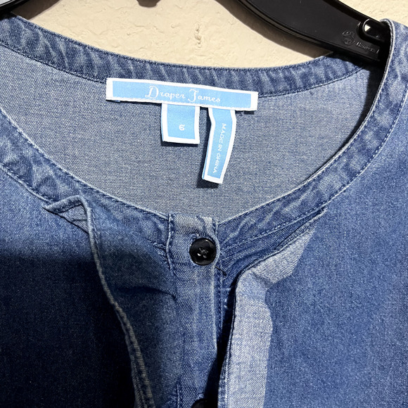 Draper James Size 6 Denim Shirt Dress Blue Jean Ruffle front cotton chambray - Picture 3 of 7